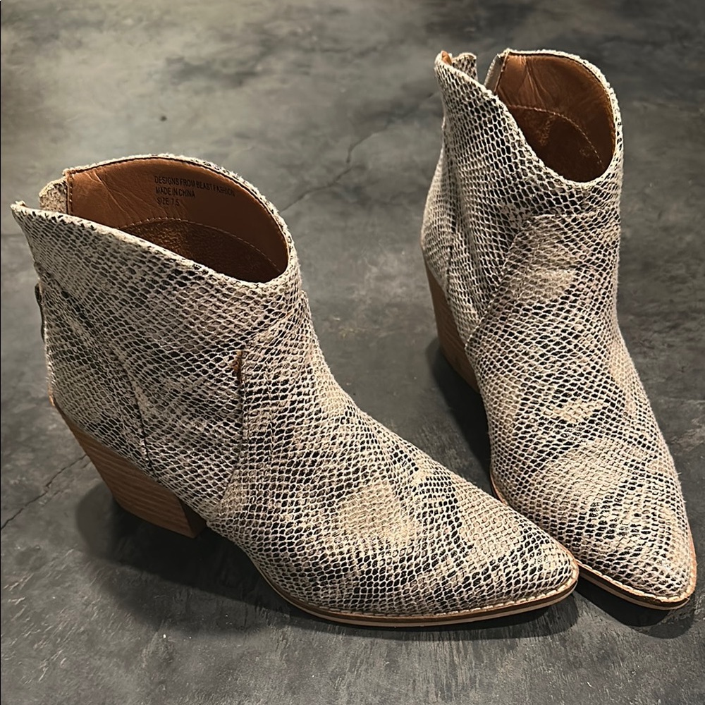 Women's Snakeskin Ankle Boots